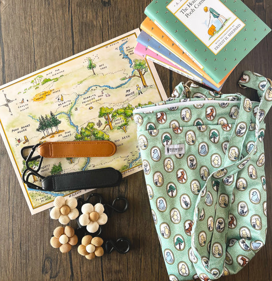 Classic Pooh Collection Pooh's Portraits Wander Bag *NEW*