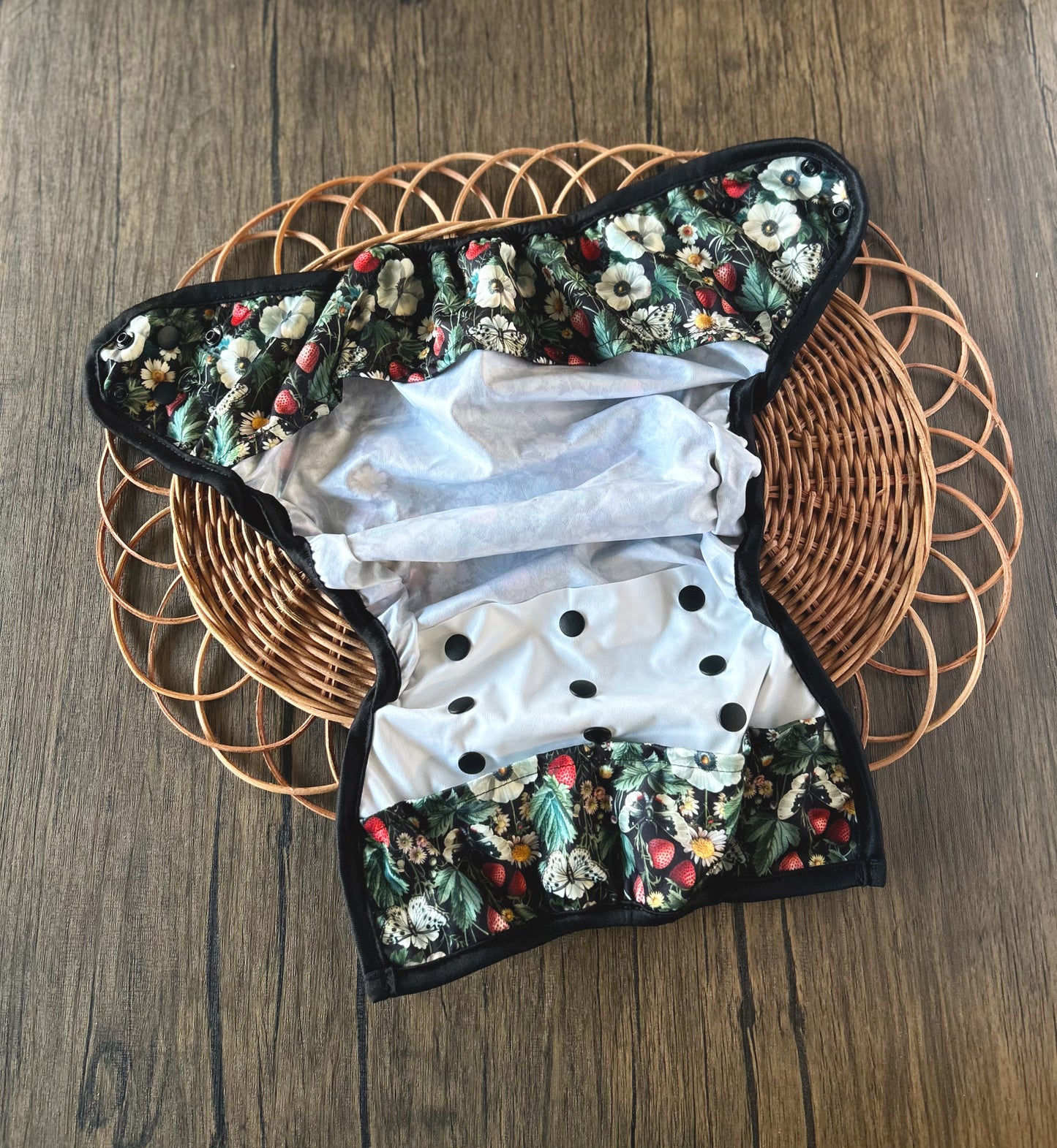 Spring on the Farm Brambleberry XL Cover