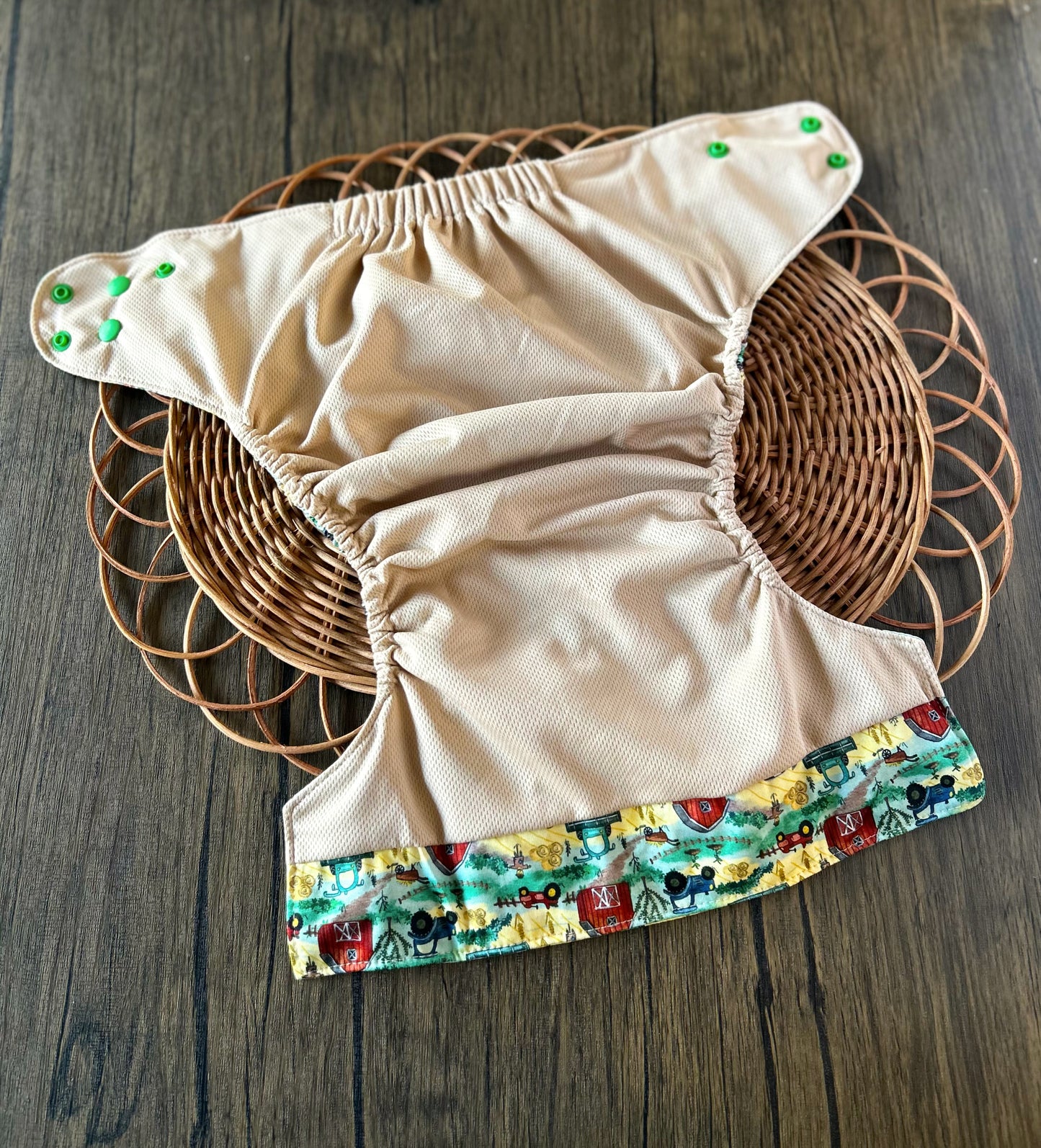 Spring on the Farm Collection Homestead XL