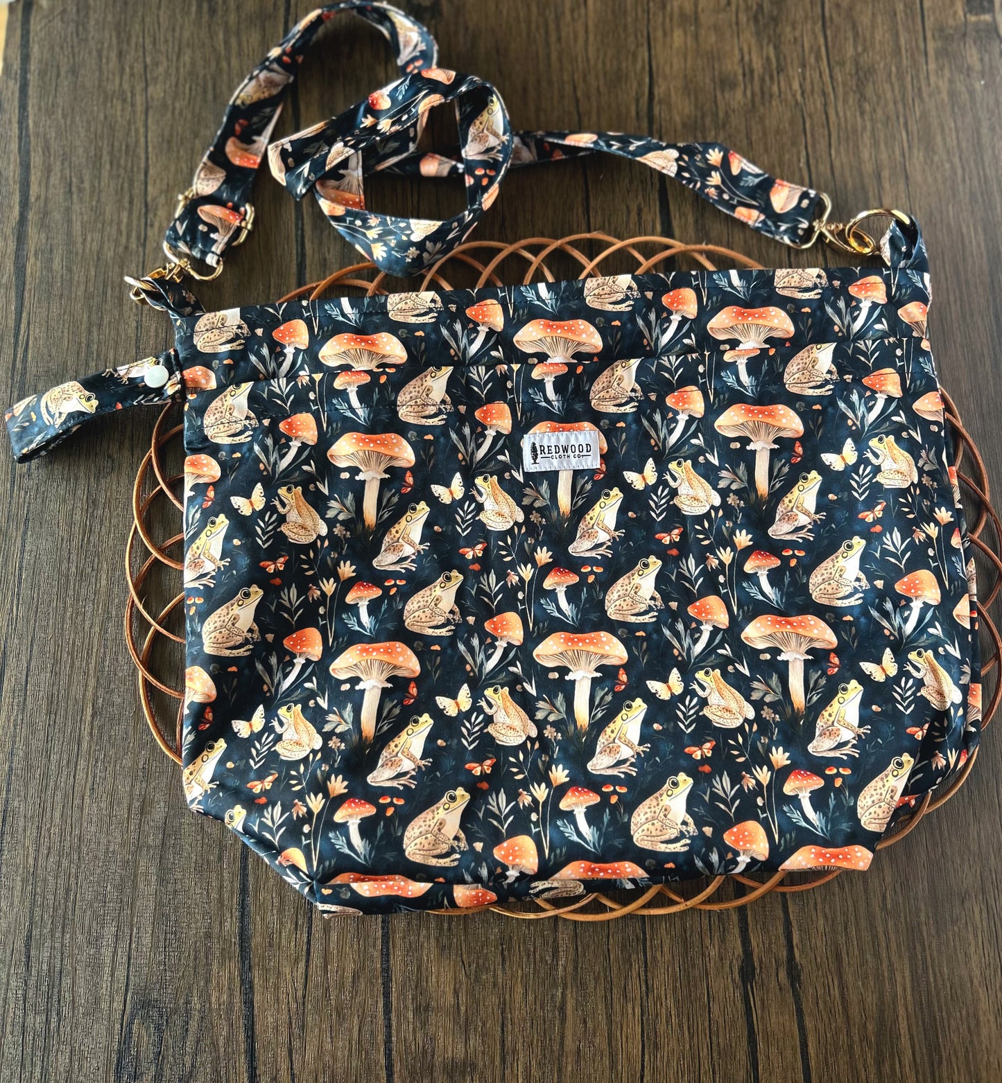 Spring on the Farm Collection Wander Bag *NEW*