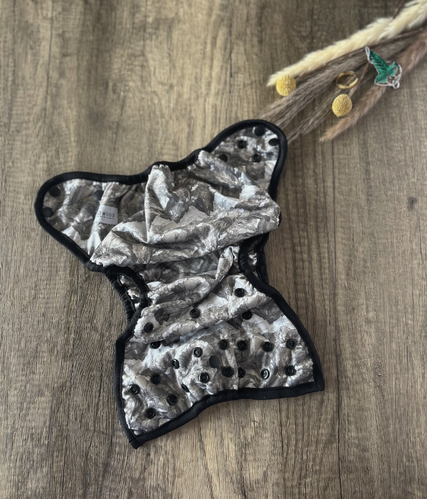 Fantasy Collection (LOTR) Lonely Mt. OS Cover (2NDS)