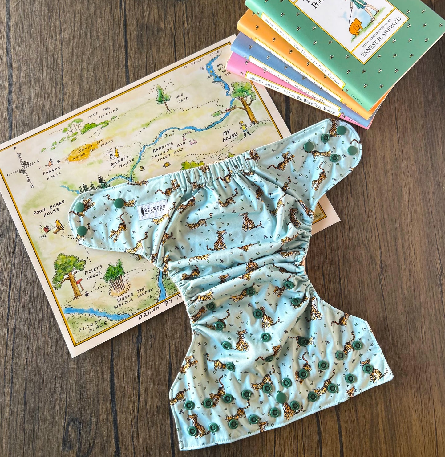 Classic Pooh Collection T-I-double-Guh-Er