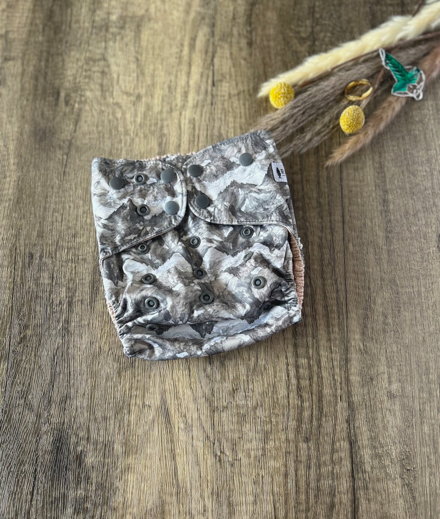 Fantasy Collection (LOTR) Lonely Mt. OS Pocket