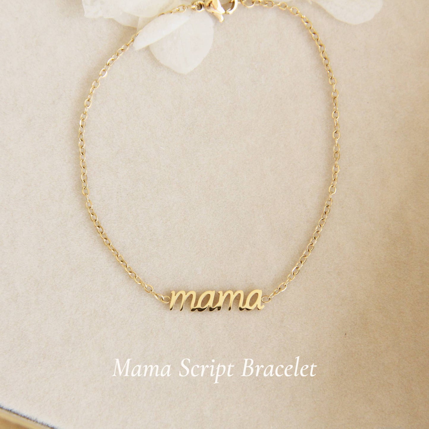 'Mama' Script Bracelet