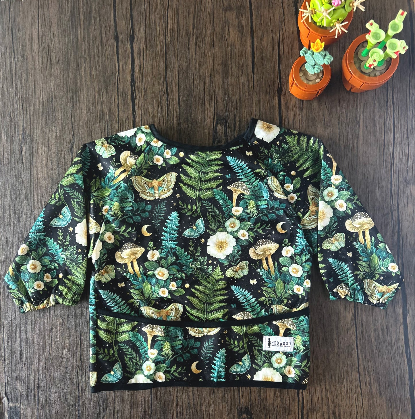 Summer Vacation and Rep-Choice Collections Smock Bibs