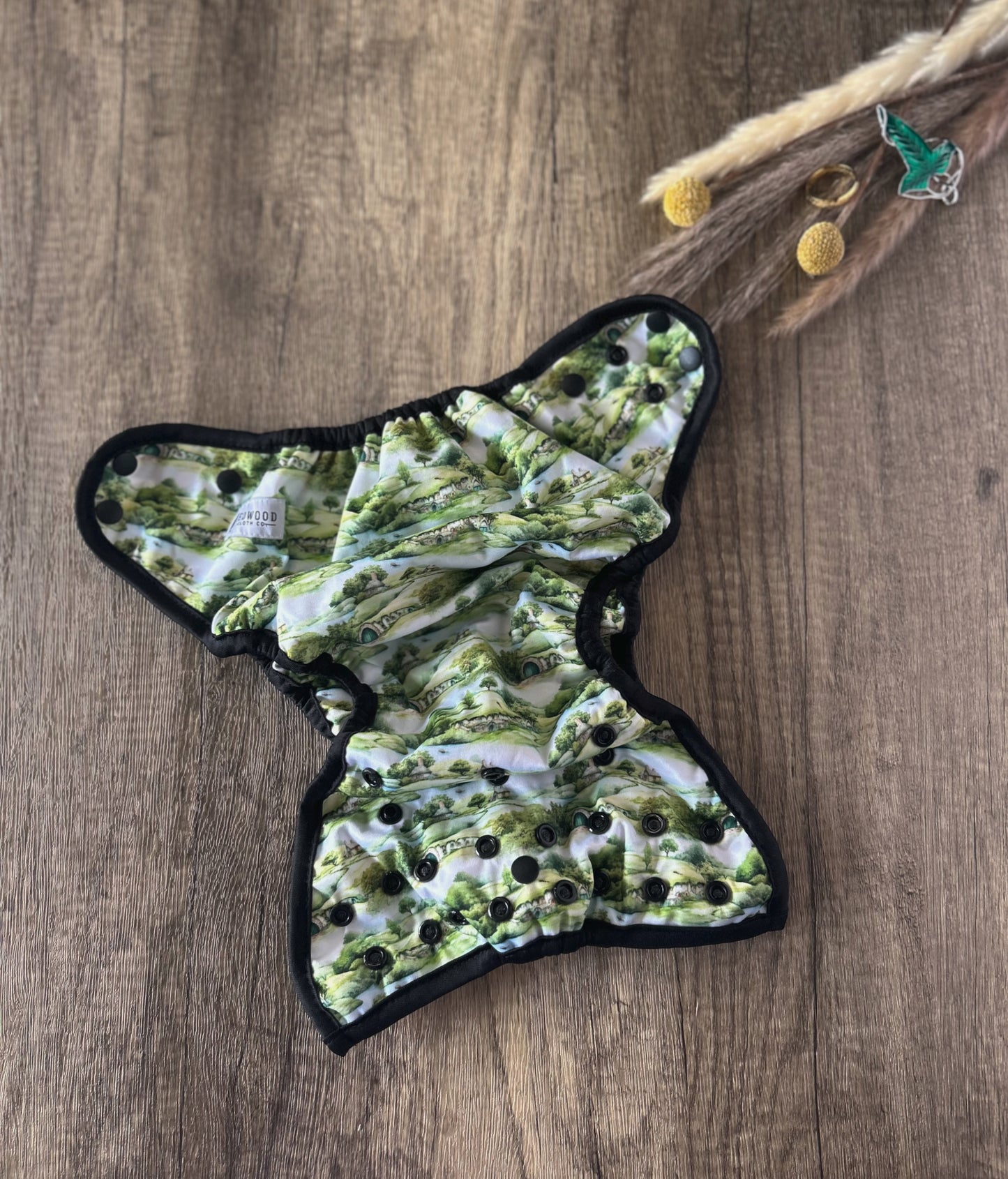 Fantasy Collection (LOTR) Hobbiton OS Cover