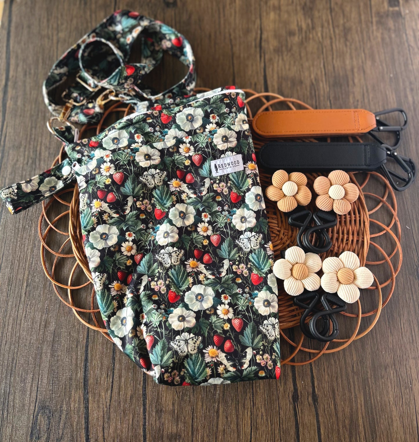 Spring on the Farm Collection Wander Bag *NEW*