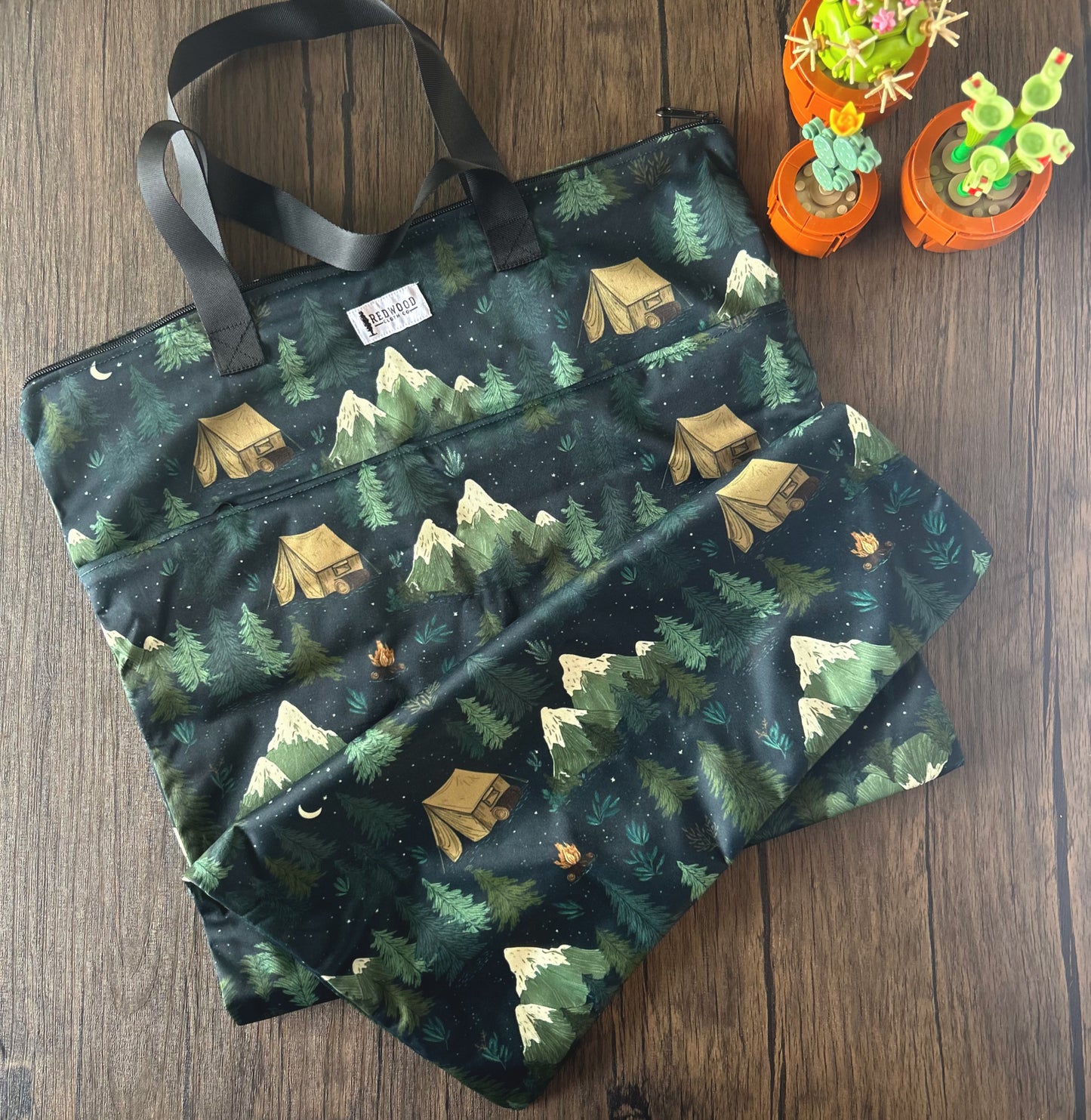 Summer Vacation and Rep-Choice Collections Large Hanging Wet-Bags