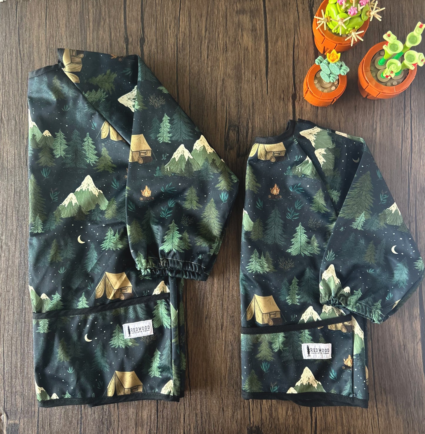 Summer Vacation and Rep-Choice Collections Smock Bibs