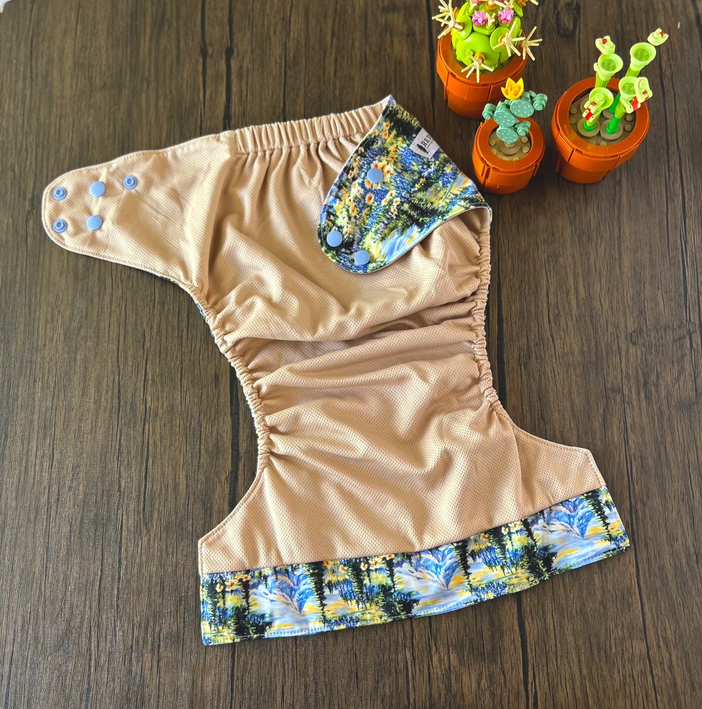 Summer Vacation and Rep-Choice Collections Happy Little View XL