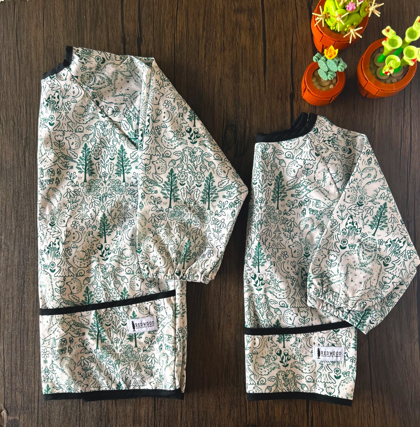 Summer Vacation and Rep-Choice Collections Smock Bibs