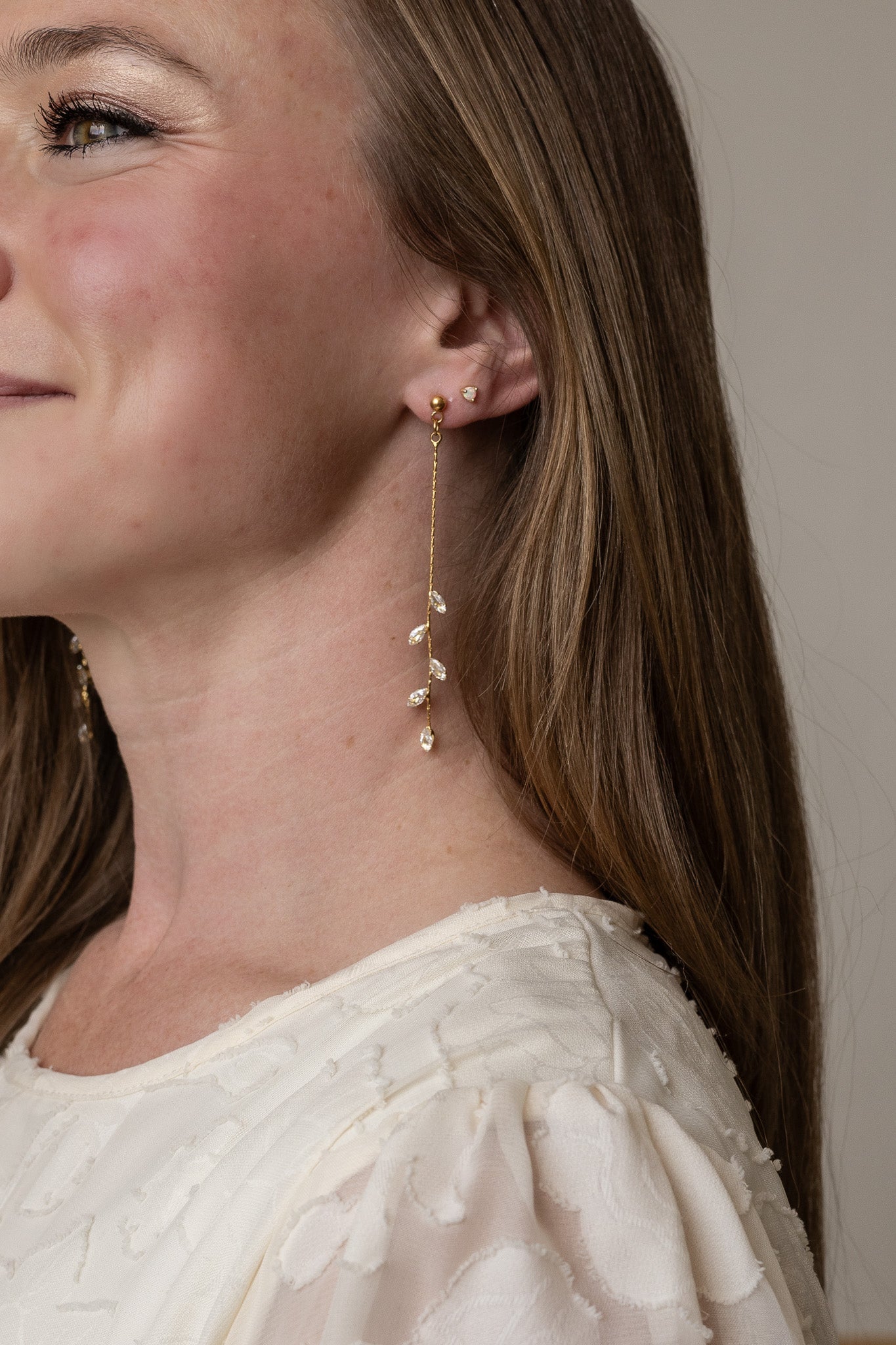 Long Daphne Dangle