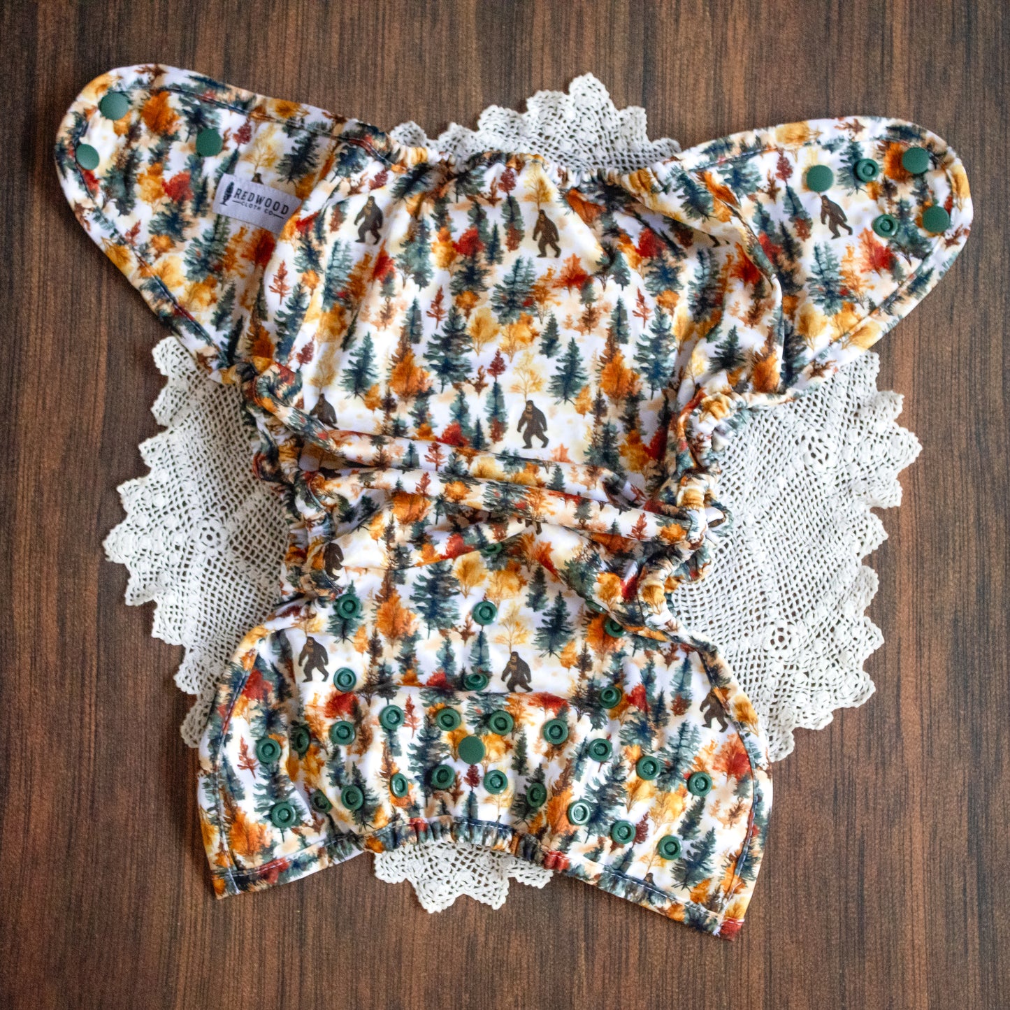 Autumn Adventures Collection Leaf Me Alone XL Cover